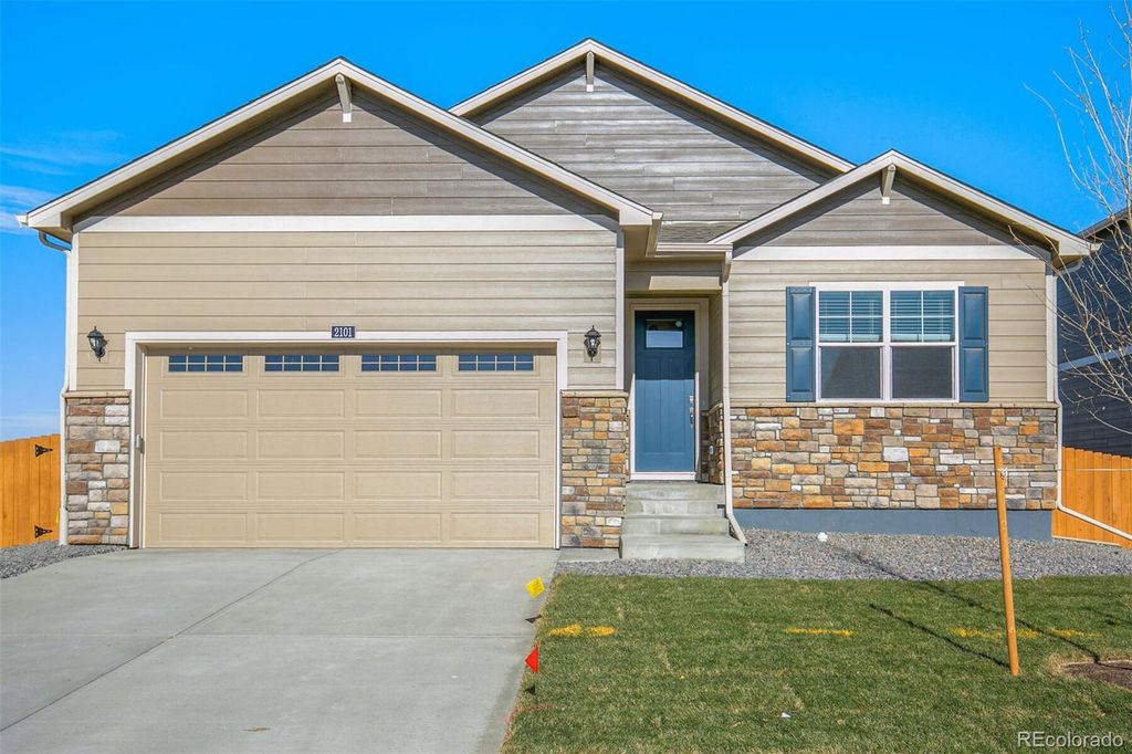 43085 Kawana Gulch Street, Elizabeth, CO 80107
