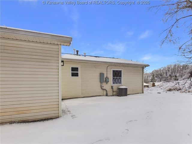 1415 Martha Road, South Charleston, WV 25303