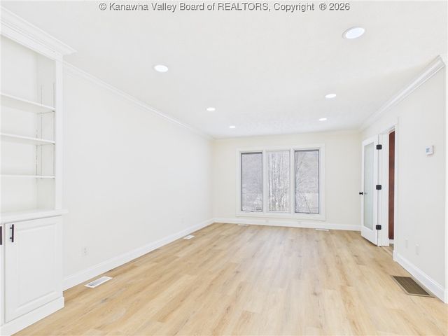 1415 Martha Road, South Charleston, WV 25303