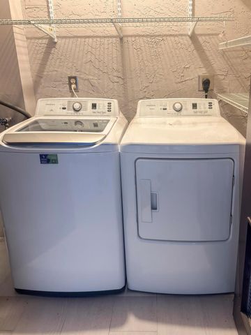 7665 Tahiti Lane 102, Lake Worth, FL 33467