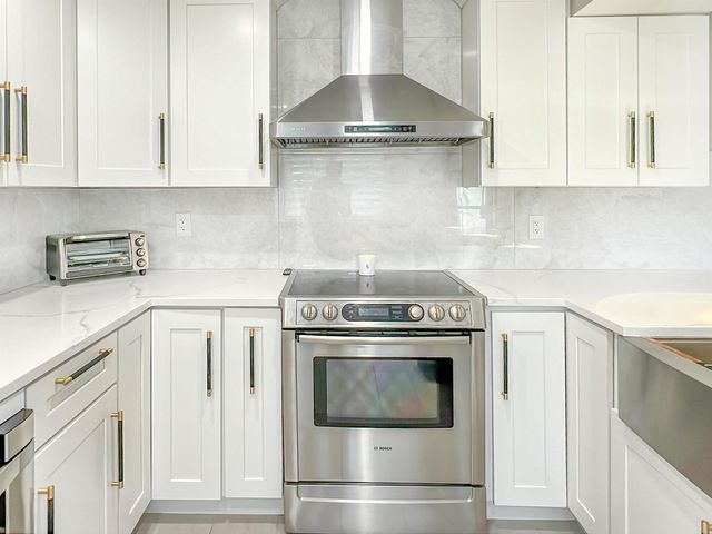 7665 Tahiti Lane 102, Lake Worth, FL 33467