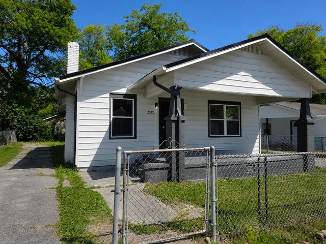 2512 Taylor Street, Chattanooga, TN 37406