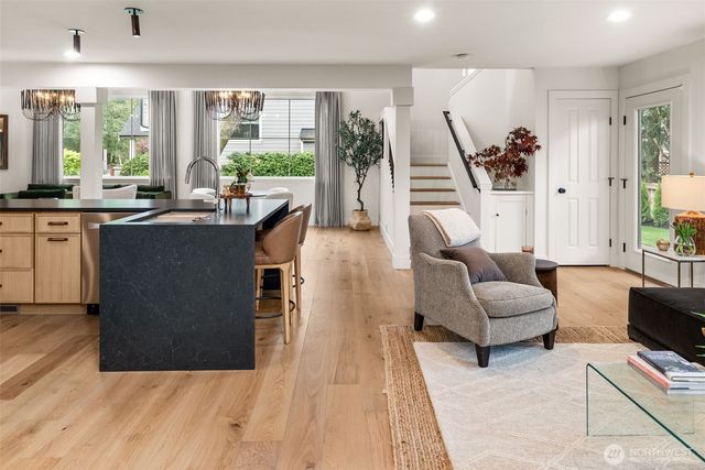 6223 85th Avenue W, University Place, WA 98467
