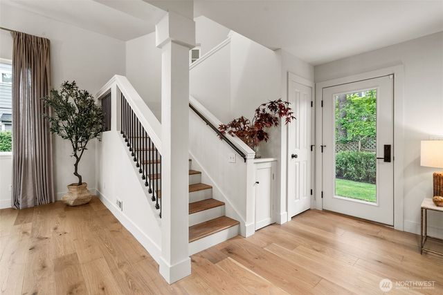 6223 85th Avenue W, University Place, WA 98467
