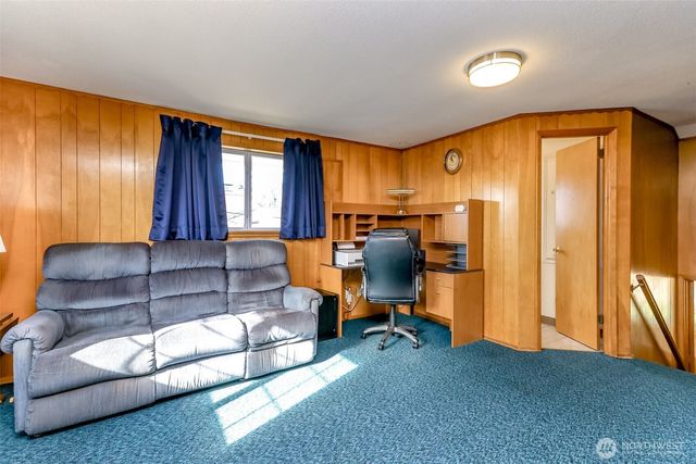 4913 N 13th Street, Tacoma, WA 98405