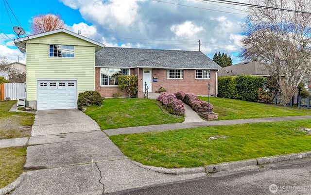 4913 N 13th Street, Tacoma, WA 98405