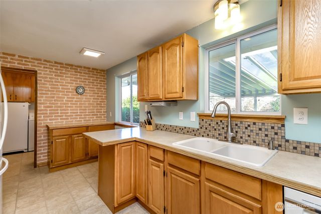 4913 N 13th Street, Tacoma, WA 98405