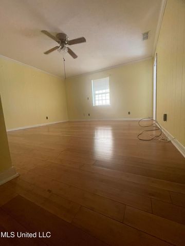 18032 Kellogg Road, Saucier, MS 39574