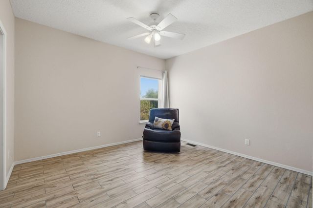 1520 Presto Way NW, Albuquerque, NM 87104