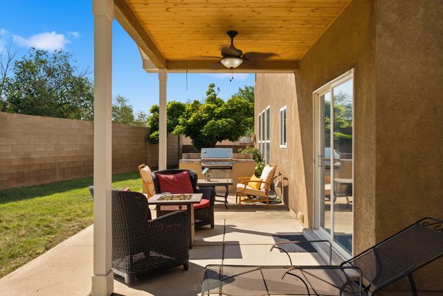 1520 Presto Way NW, Albuquerque, NM 87104