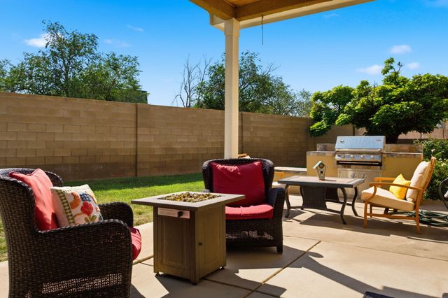 1520 Presto Way NW, Albuquerque, NM 87104