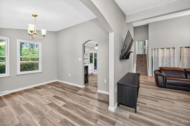 6652 Oakland Road, Goshen Twp, OH 45140