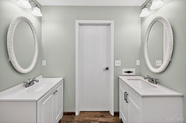 6652 Oakland Road, Goshen Twp, OH 45140