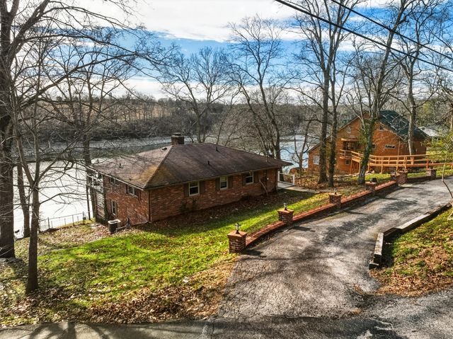 1428 Paradise Camp Road, Harrodsburg, KY 40330
