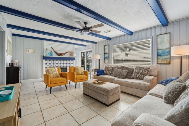 1428 Paradise Camp Road, Harrodsburg, KY 40330