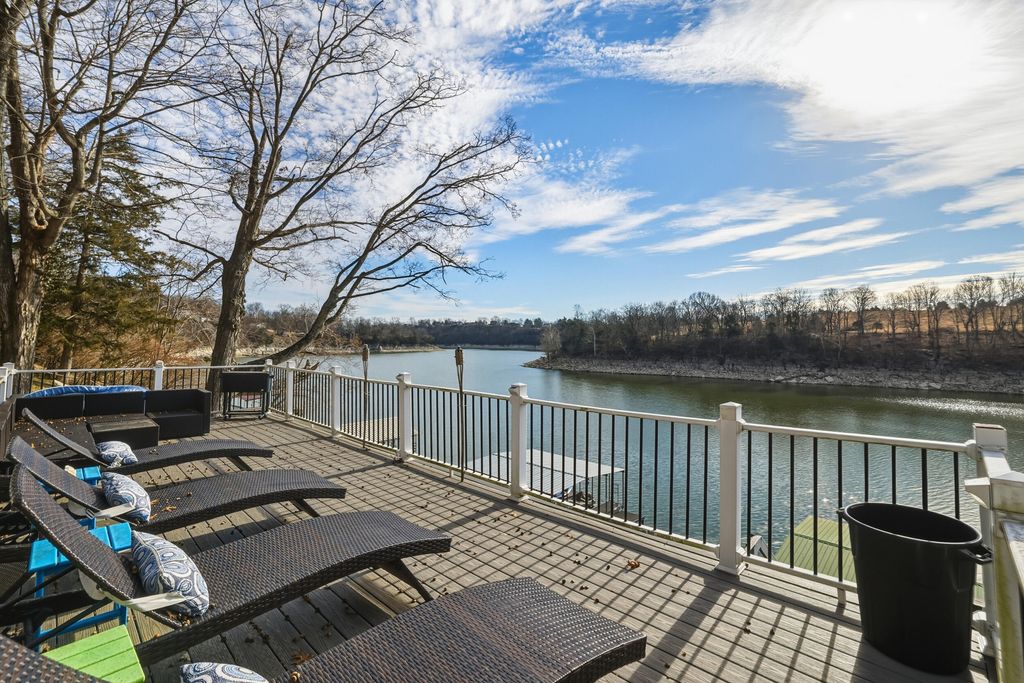 1428 Paradise Camp Road, Harrodsburg, KY 40330