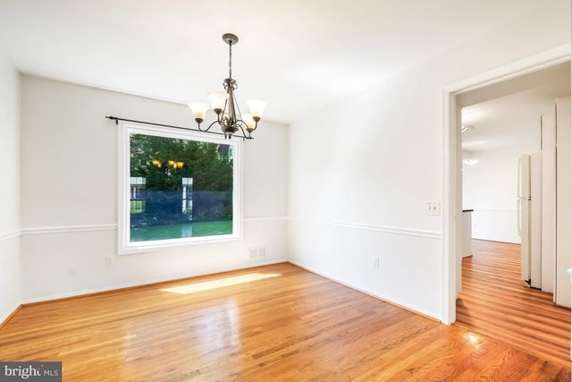 9120 PADDOCK LN, Potomac, MD 20854