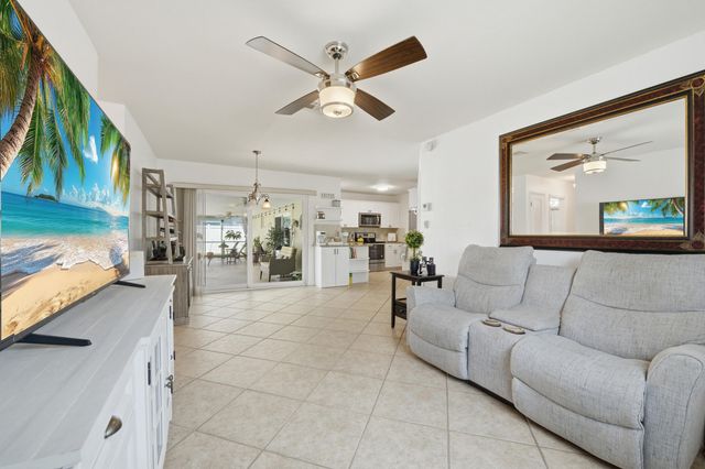4441 NW 6th Court, Coconut Creek, FL 33066