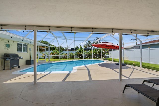 4441 NW 6th Court, Coconut Creek, FL 33066