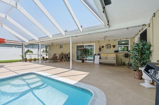 4441 NW 6th Court, Coconut Creek, FL 33066