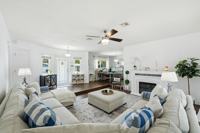 4441 NW 6th Court, Coconut Creek, FL 33066