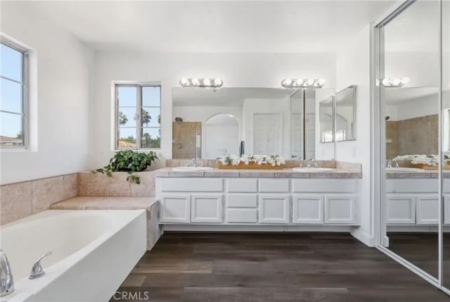 14224 Farralon Court, Fontana, CA 92336