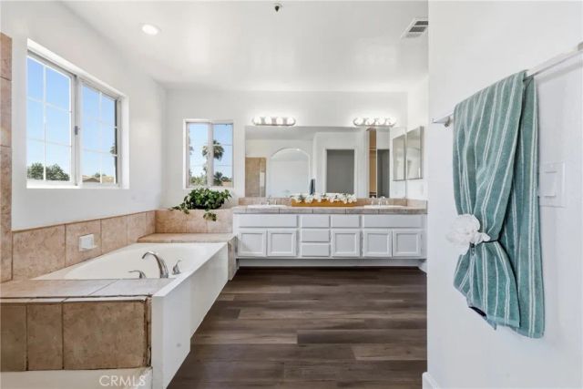 14224 Farralon Court, Fontana, CA 92336