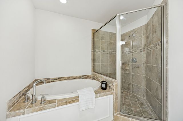 2606 Shelby Avenue 304, Dallas, TX 75219