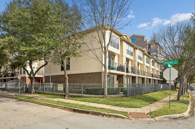 2606 Shelby Avenue 304, Dallas, TX 75219