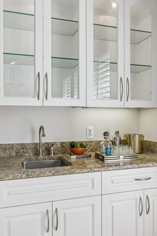 2606 Shelby Avenue 304, Dallas, TX 75219