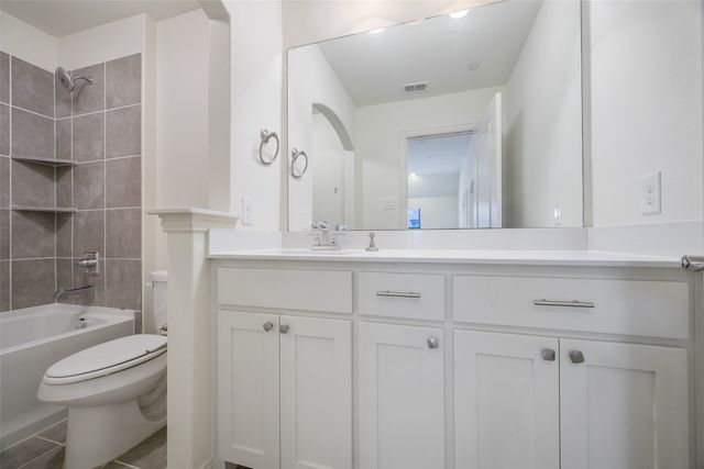 4683 Rhett Lane A, Carrollton, TX 75010
