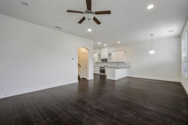 4683 Rhett Lane A, Carrollton, TX 75010