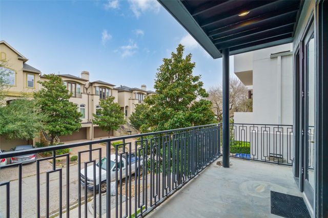 1016 Crocker Street, Houston, TX 77019