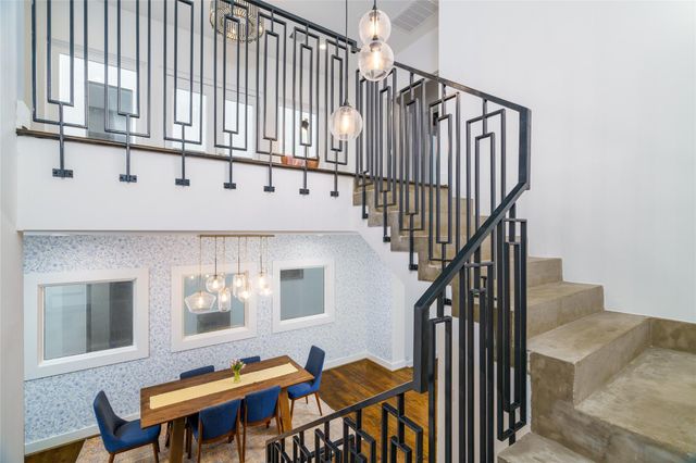 1016 Crocker Street, Houston, TX 77019