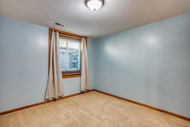 1105 N Hickory Creek St, Wichita, KS 67235