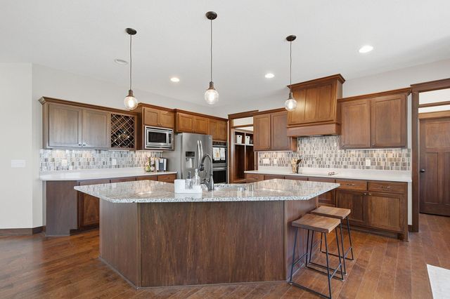 11853 Lever Street NE, Blaine, MN 55449