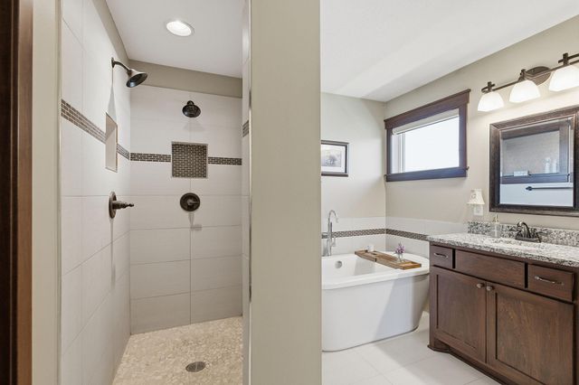 11853 Lever Street NE, Blaine, MN 55449