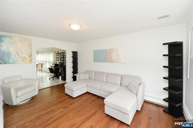39-22 Vanore Drive, Fair Lawn, NJ 07410