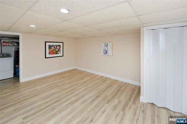 39-22 Vanore Drive, Fair Lawn, NJ 07410