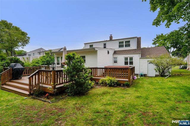 39-22 Vanore Drive, Fair Lawn, NJ 07410