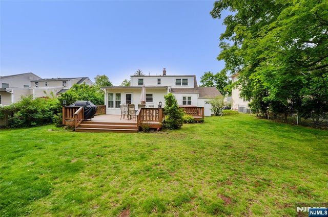 39-22 Vanore Drive, Fair Lawn, NJ 07410