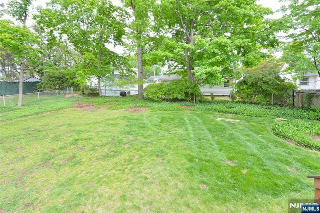 39-22 Vanore Drive, Fair Lawn, NJ 07410
