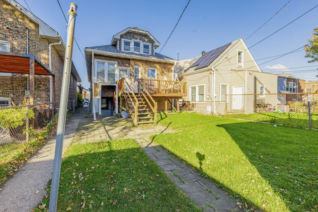 2445 S 58th Avenue, Cicero, IL 60804