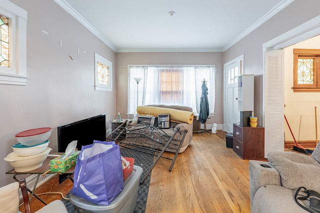 2445 S 58th Avenue, Cicero, IL 60804