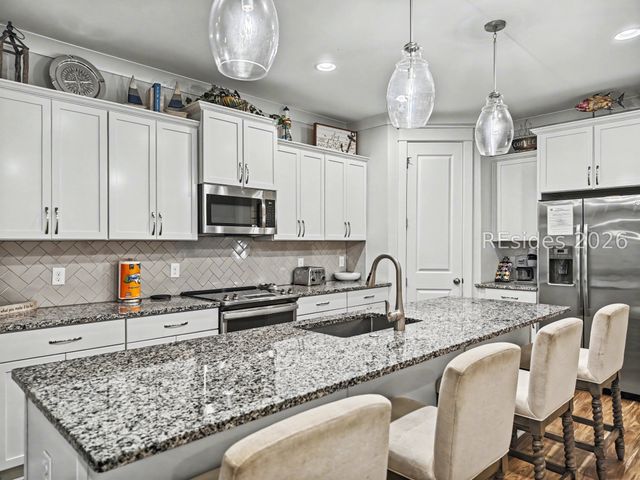 83 Sandcastle Ct, Hilton Head Island, SC 29928