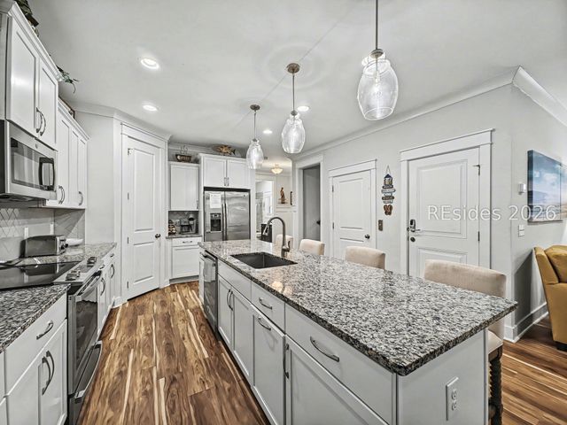 83 Sandcastle Ct, Hilton Head Island, SC 29928