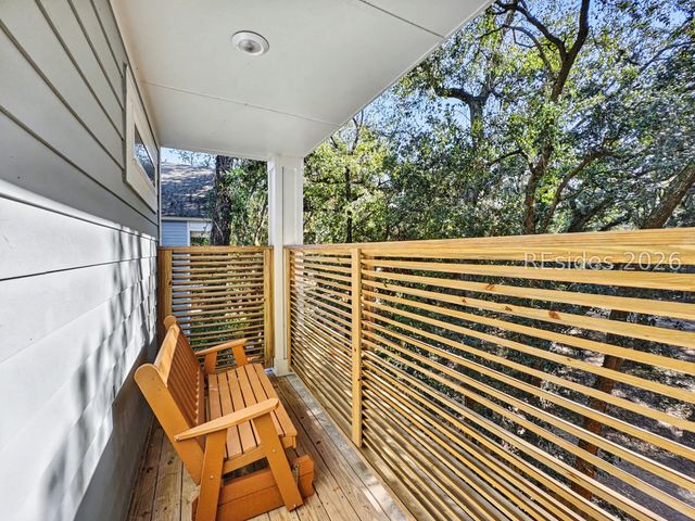 83 Sandcastle Ct, Hilton Head Island, SC 29928