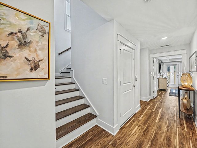 83 Sandcastle Ct, Hilton Head Island, SC 29928