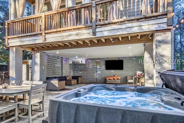 83 Sandcastle Ct, Hilton Head Island, SC 29928