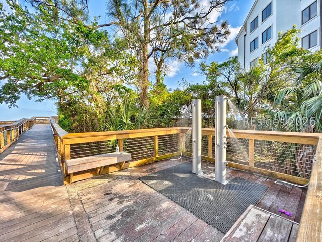 83 Sandcastle Ct, Hilton Head Island, SC 29928